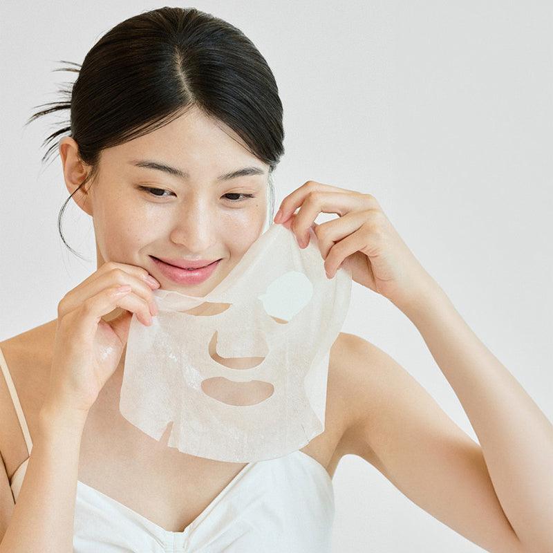 SKIN1004: Madagascar Centella Tone Brightening Glow Mask