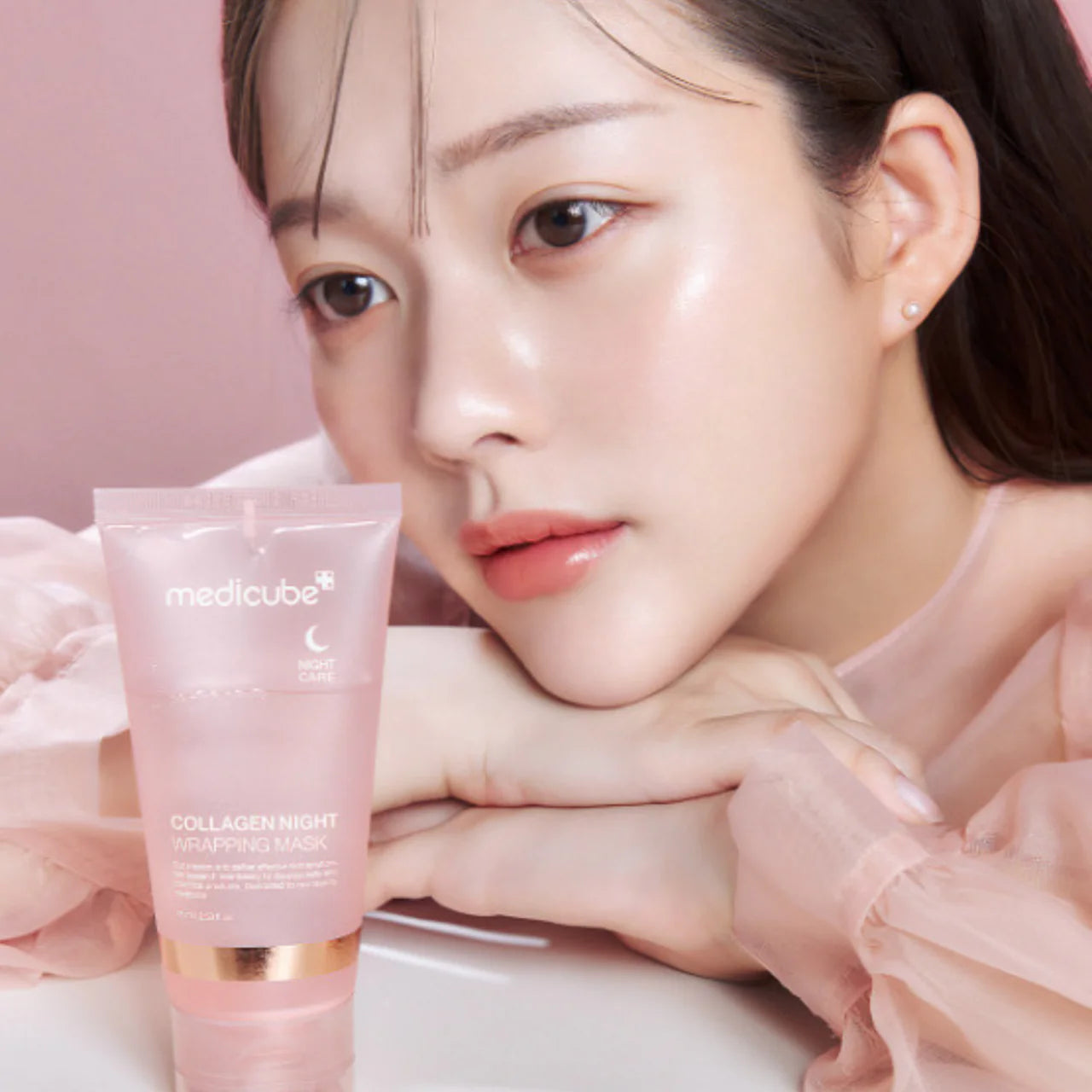 medicube: Collagen Night Wrapping Mask