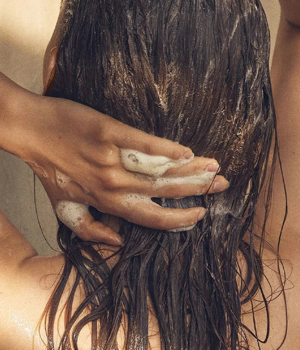 aromatica: Rosemary Scalp Scaling Shampoo