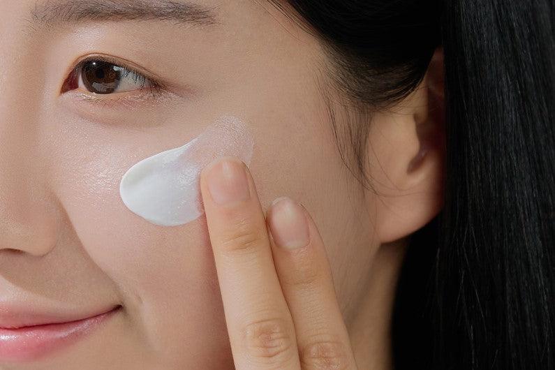 SKIN1004: Centella Air-Fit Suncream Light