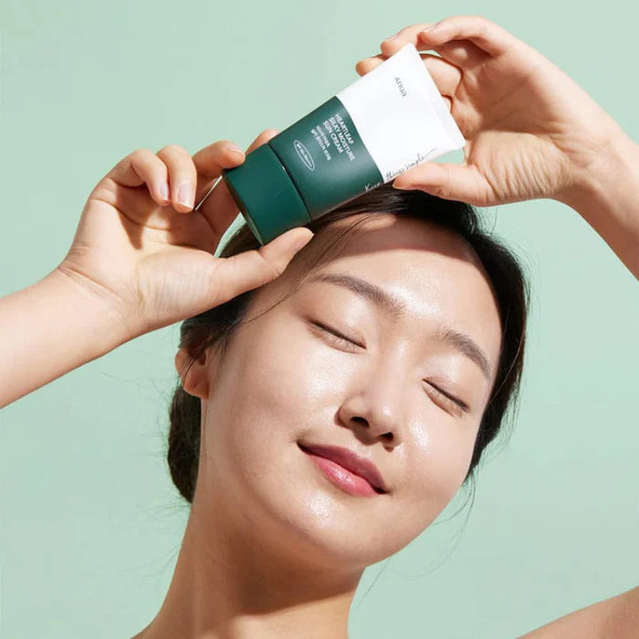 Anua: Heartleaf Silky Moisture Sunscreen