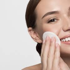 TONYMOLY: Pro Clean Smoky Lip N Eye Remover
