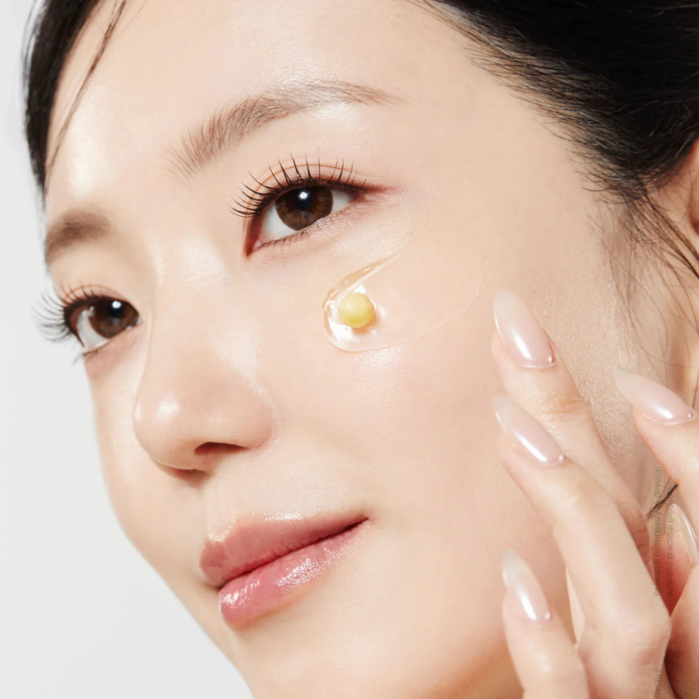 medicube: Deep Vita C Capsule Cream