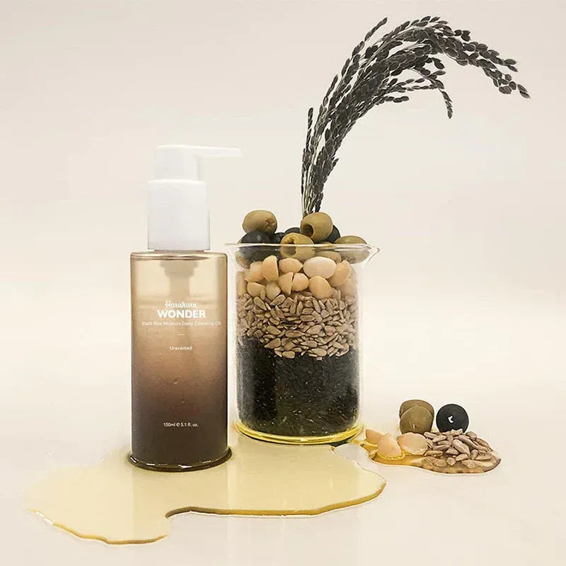Haruharu Wonder: Black Rice Moisture Deep Cleansing Oil