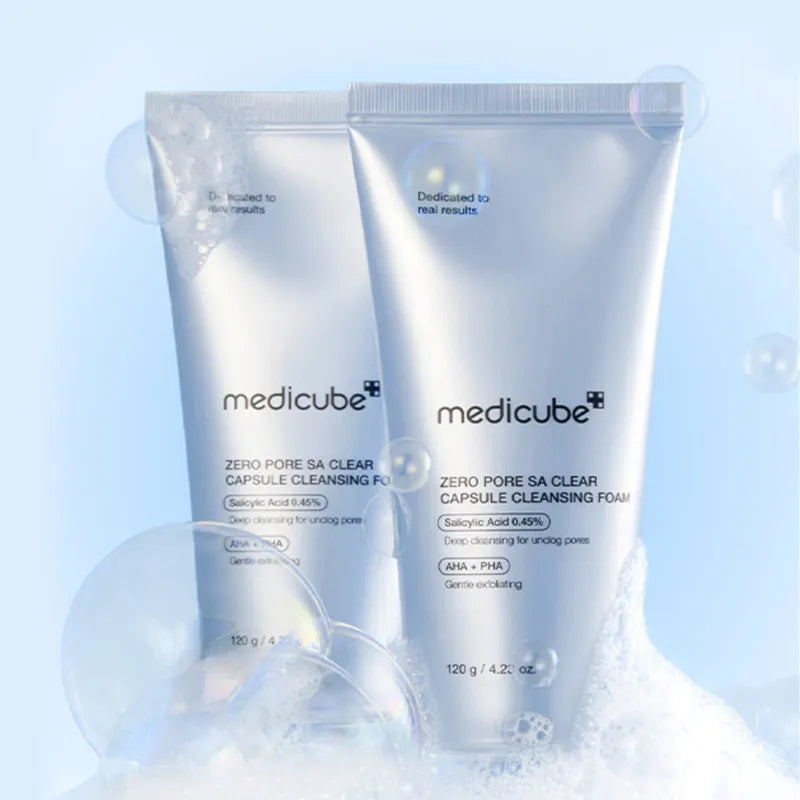 medicube: Zero Pore Clearing Capsule Cleansing Foam