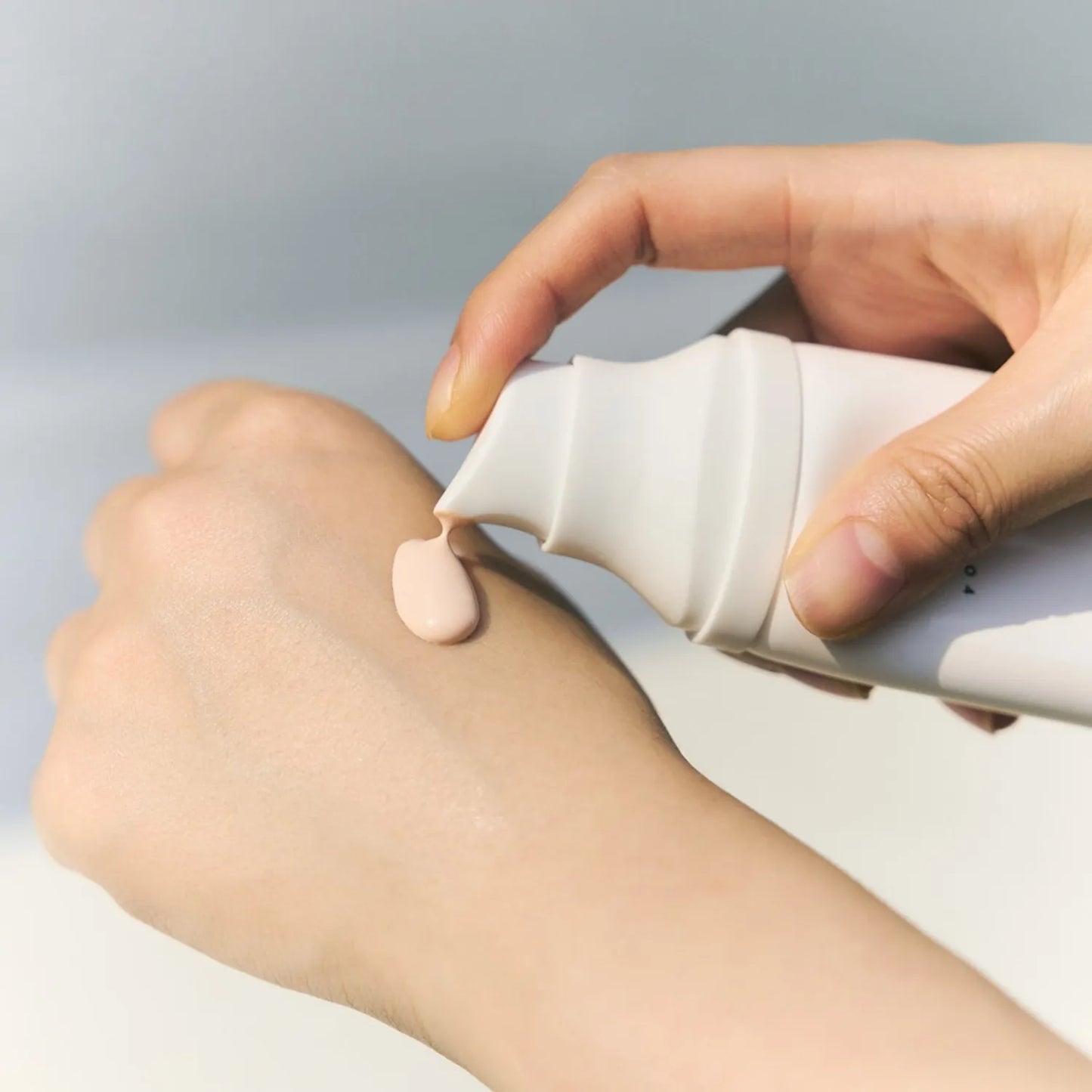 SKIN1004: Tone Brightening Tone Up Sunscreen