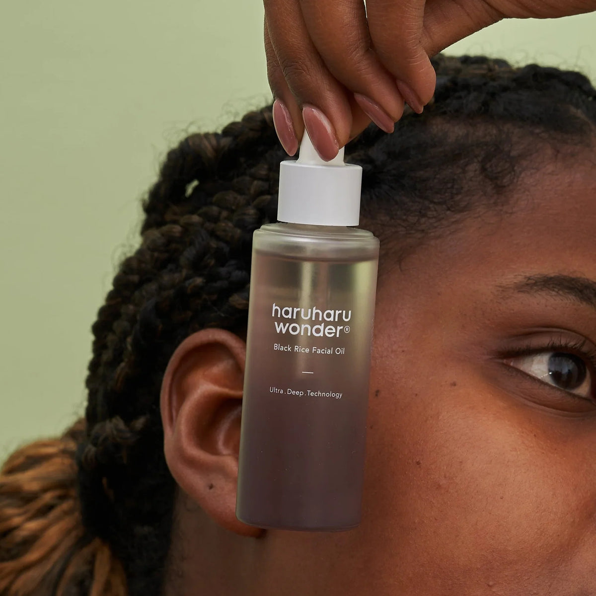 Haruharu Wonder: Black Rice Facial Oil sumin k beauty panama