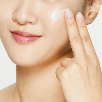 COSRX: Hyaluronic Acid Intensive Cream