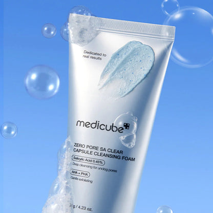 medicube: Zero Pore Clearing Capsule Cleansing Foam
